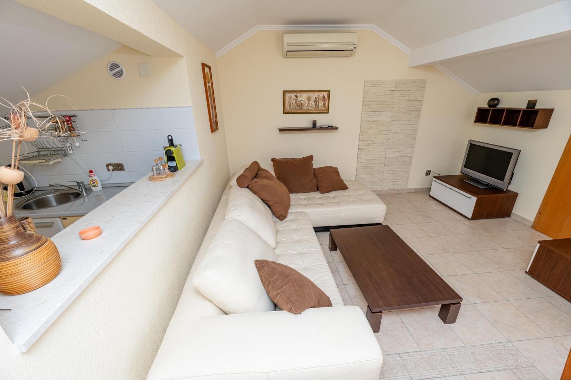Sunsea Apartments Drage Luaran gambar