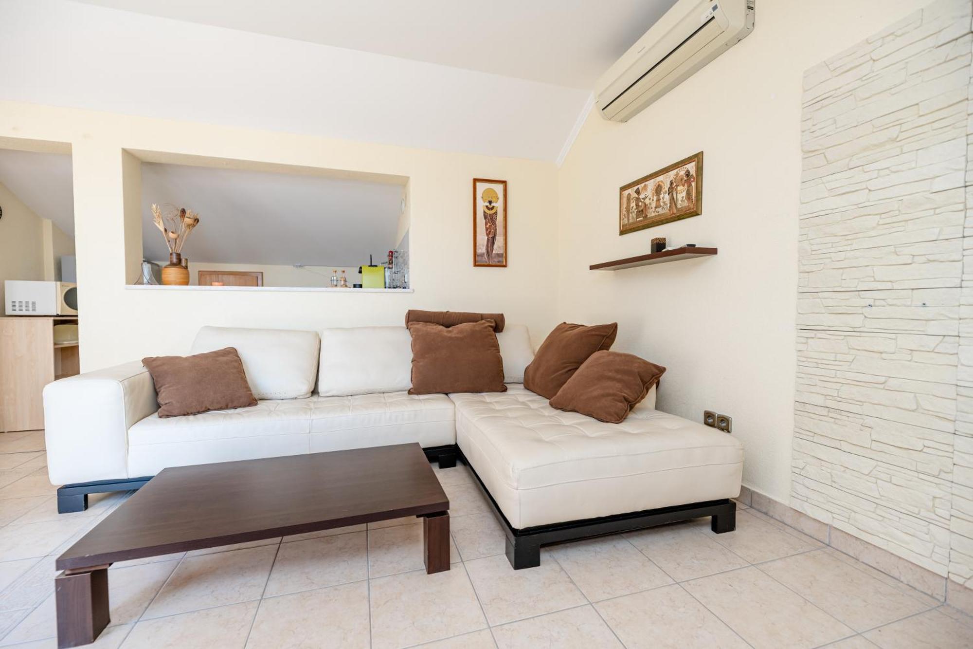 Sunsea Apartments Drage Luaran gambar