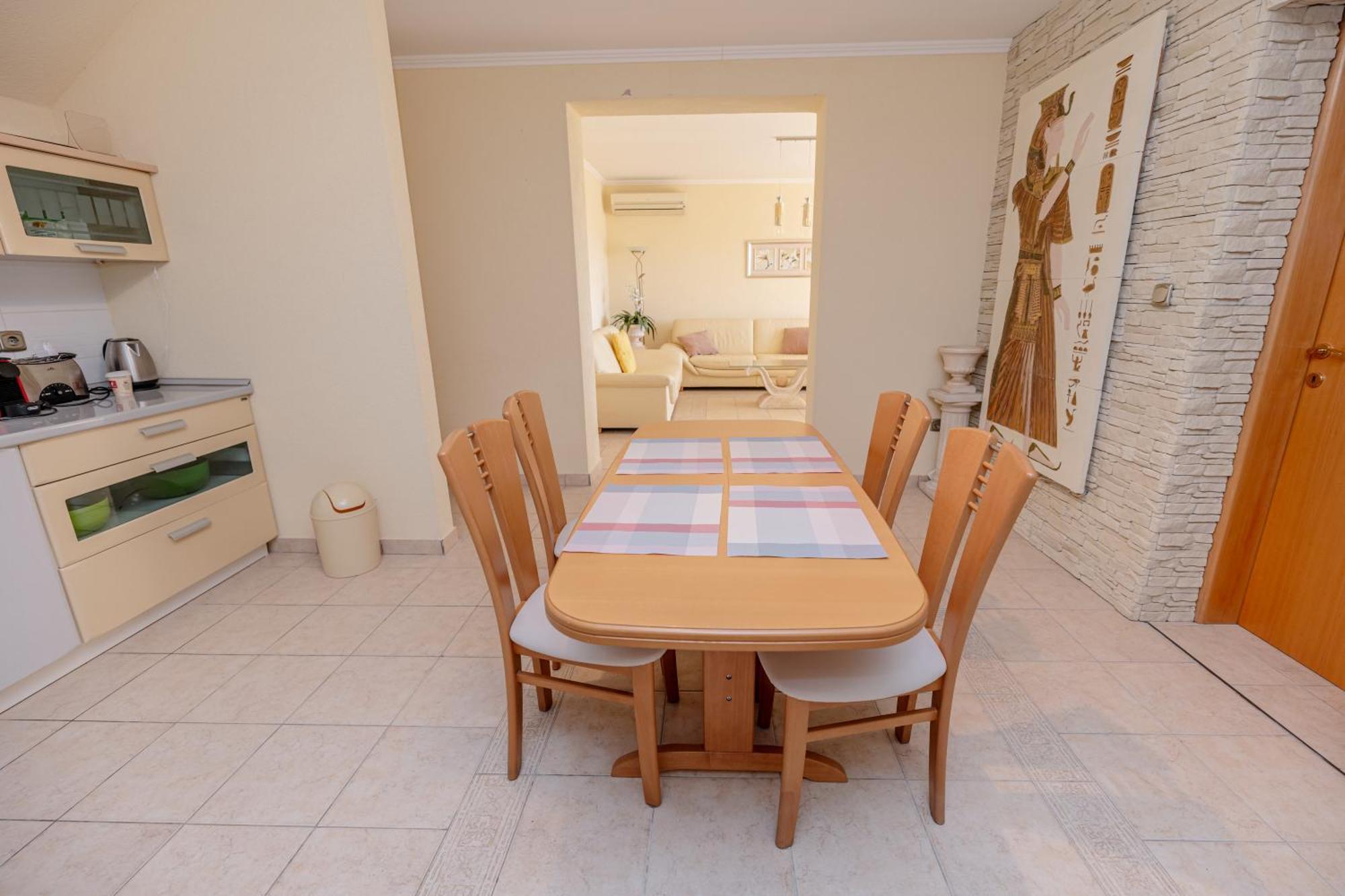 Sunsea Apartments Drage Luaran gambar